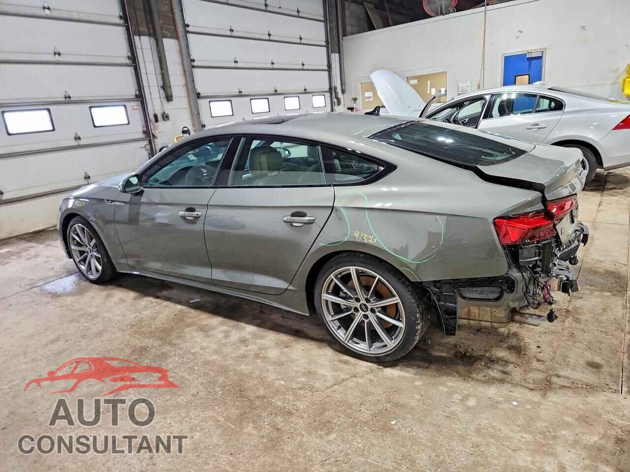 AUDI A5 2025 - WAUDACF57SA000686