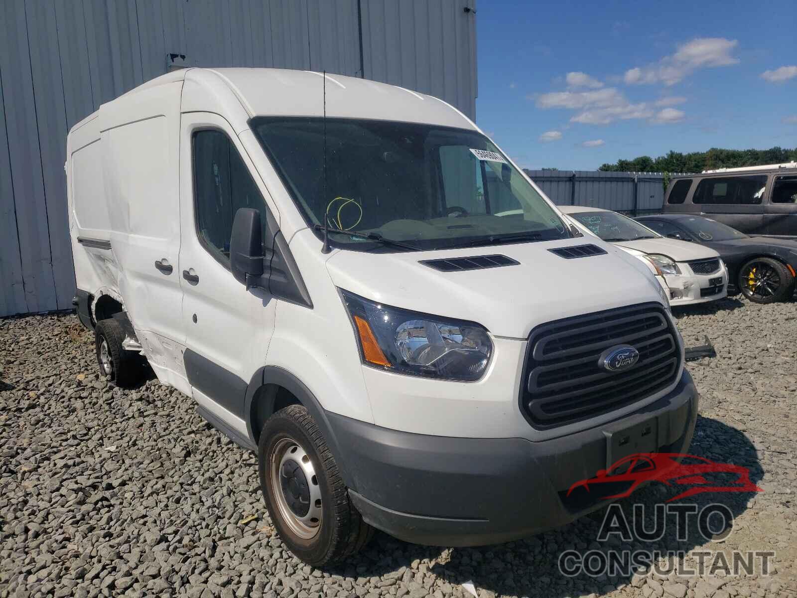 FORD TRANSIT CO 2018 - 1FTYR2CM2JKB44822