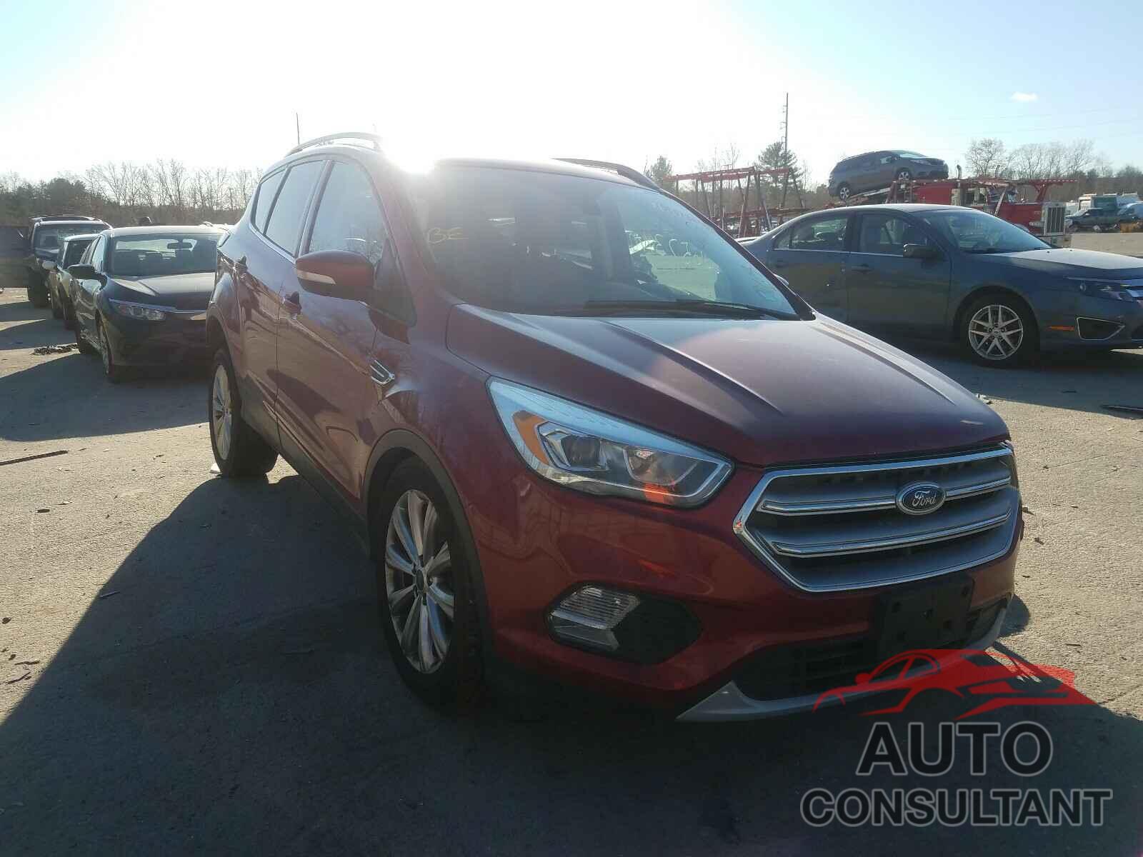 FORD ESCAPE 2017 - 1FMCU9J99HUA86542