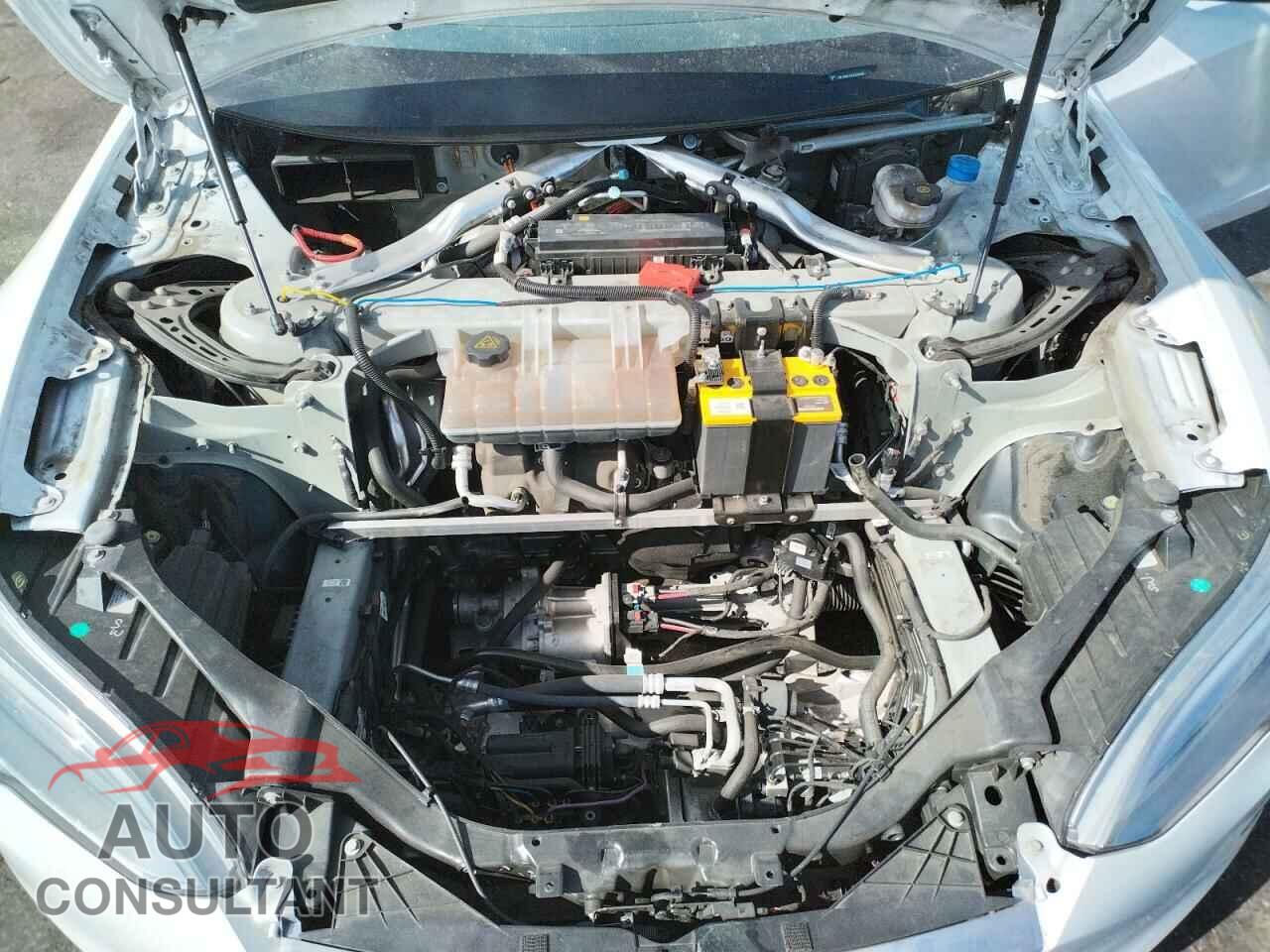 TESLA MODEL S 2018 - 5YJSA1E29JF260194