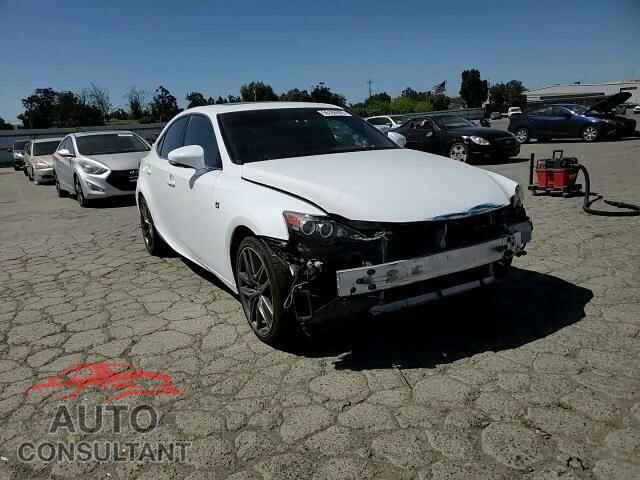 LEXUS IS 2014 - JTHBE1D24E5011832