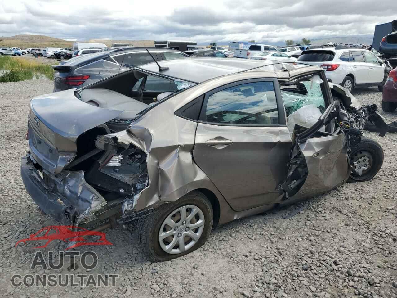 HYUNDAI ACCENT 2013 - KMHCT4AE2DU324678