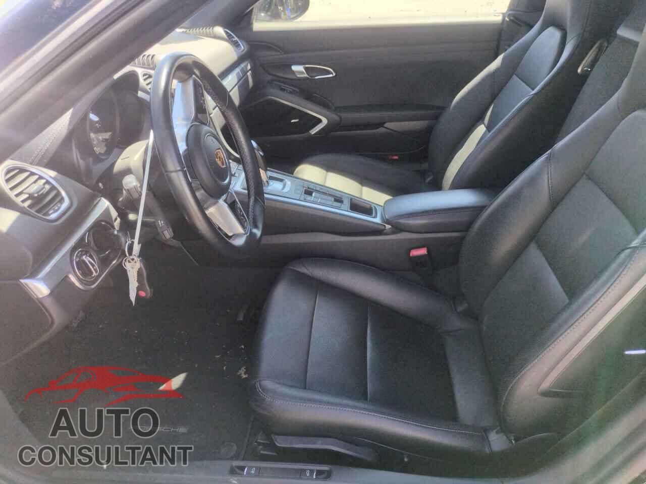 PORSCHE BOXSTER 2021 - WP0CA2A89MS210147