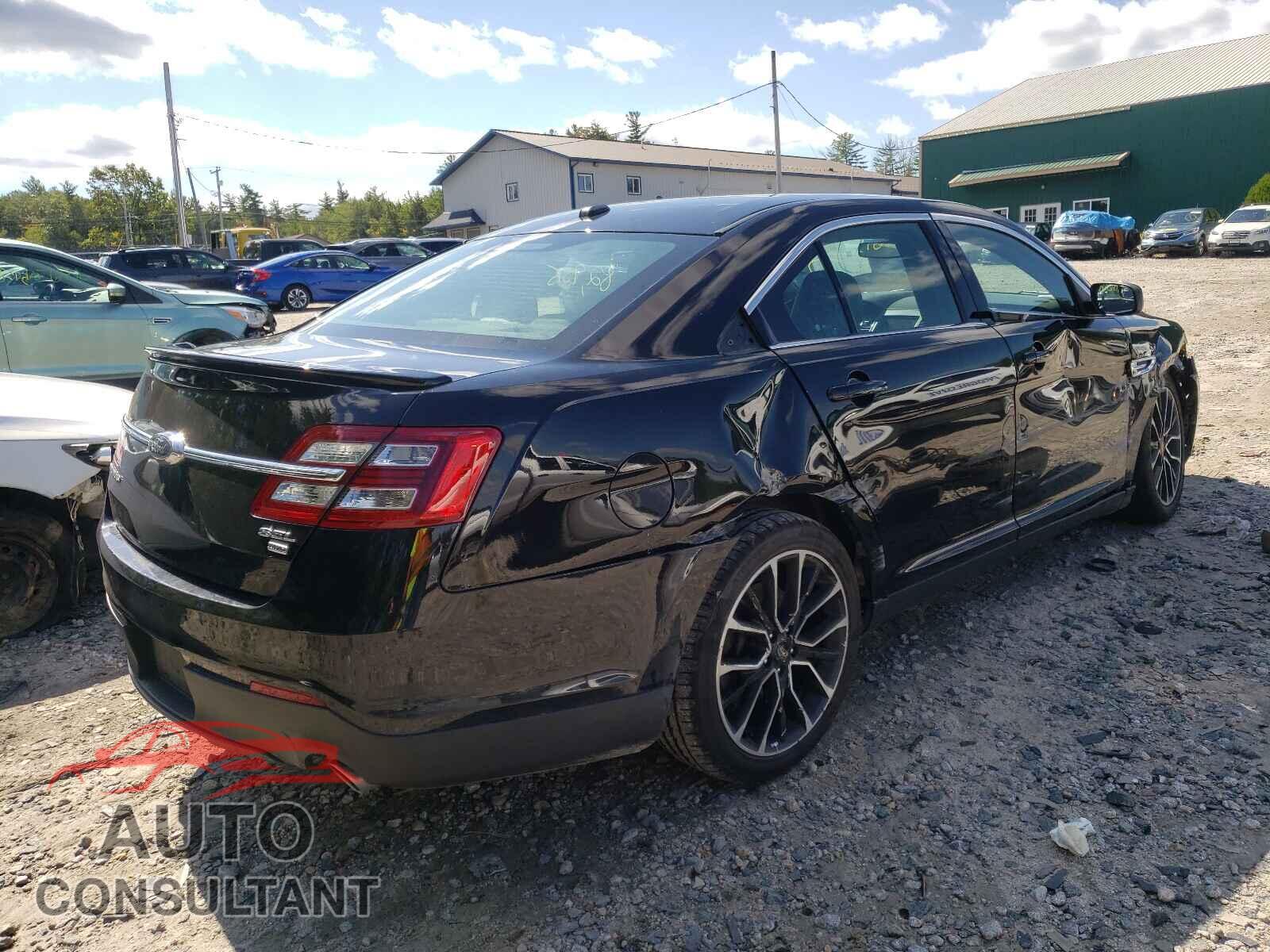 FORD TAURUS 2018 - 1FAHP2H87JG118100