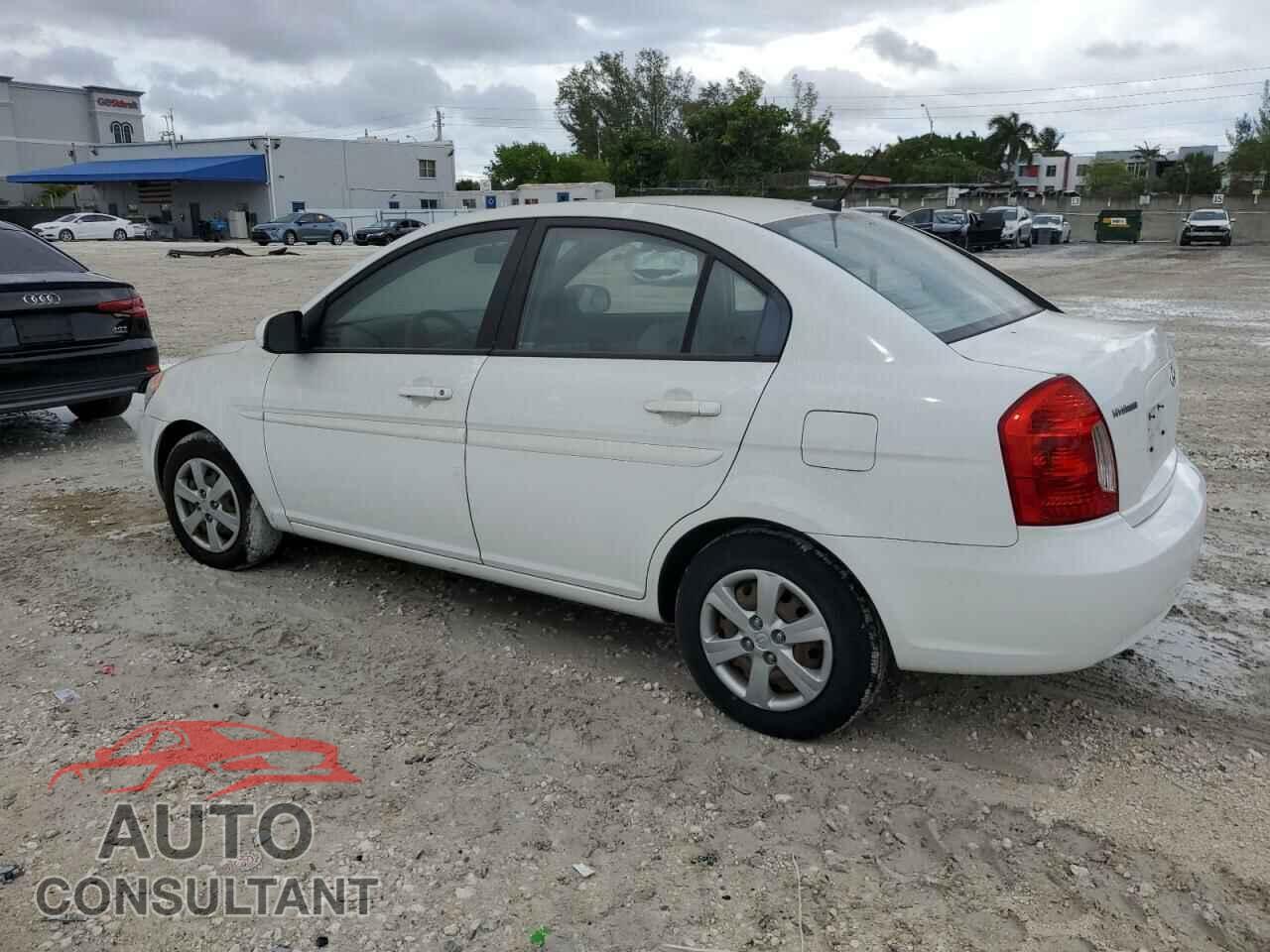 HYUNDAI ACCENT 2010 - KMHCN4AC1AU466752