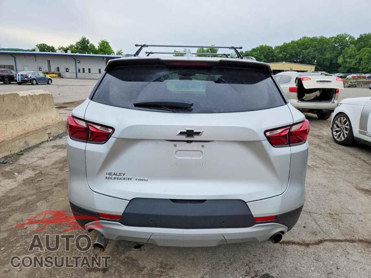 CHEVROLET BLAZER 2020 - 3GNKBHRS3LS632534