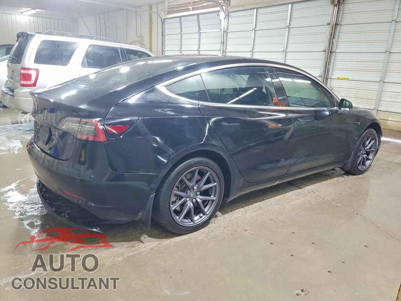 TESLA MODEL 3 2018 - 5YJ3E1EA6JF036204