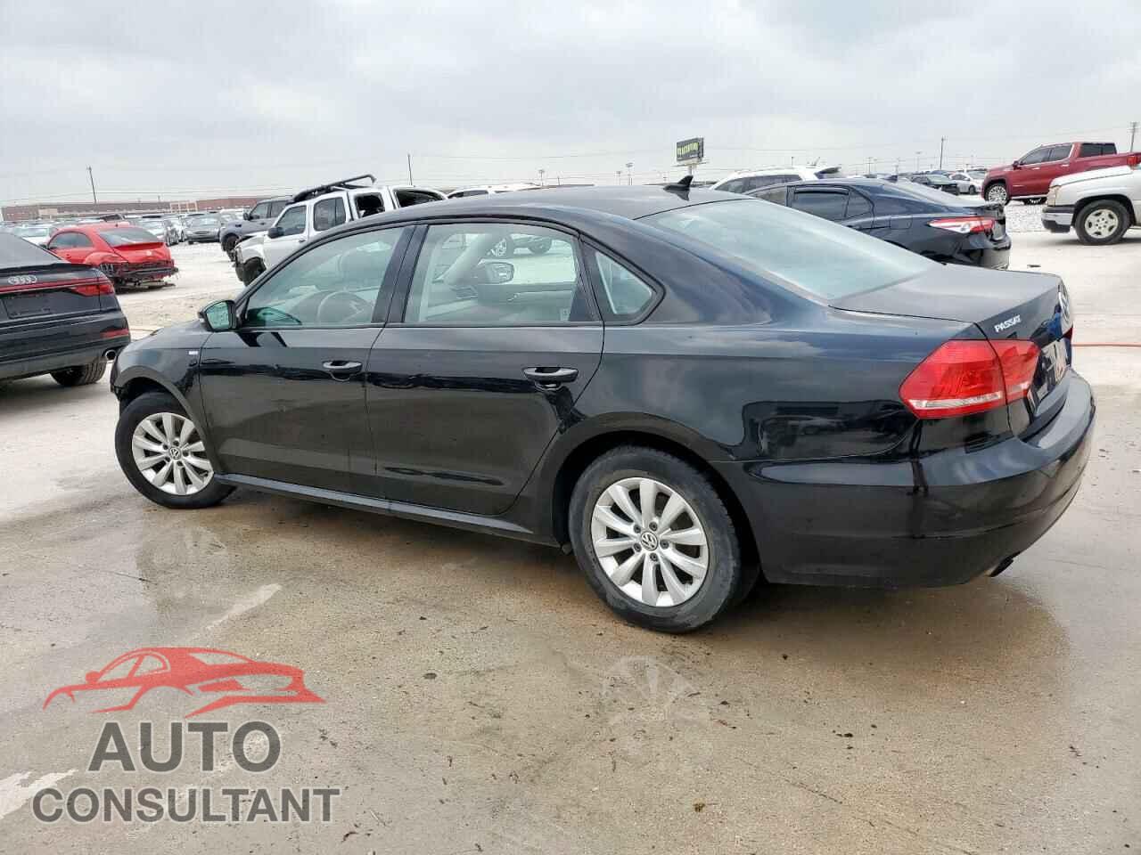 VOLKSWAGEN PASSAT 2015 - 1VWAT7A31FC044106