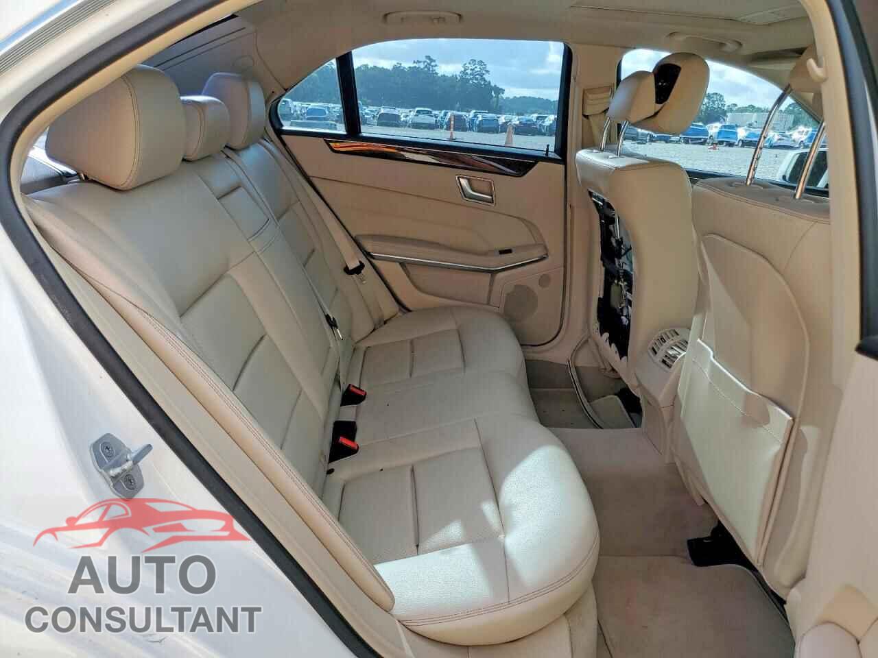 MERCEDES-BENZ E-CLASS 2014 - WDDHF5KB2EA971117