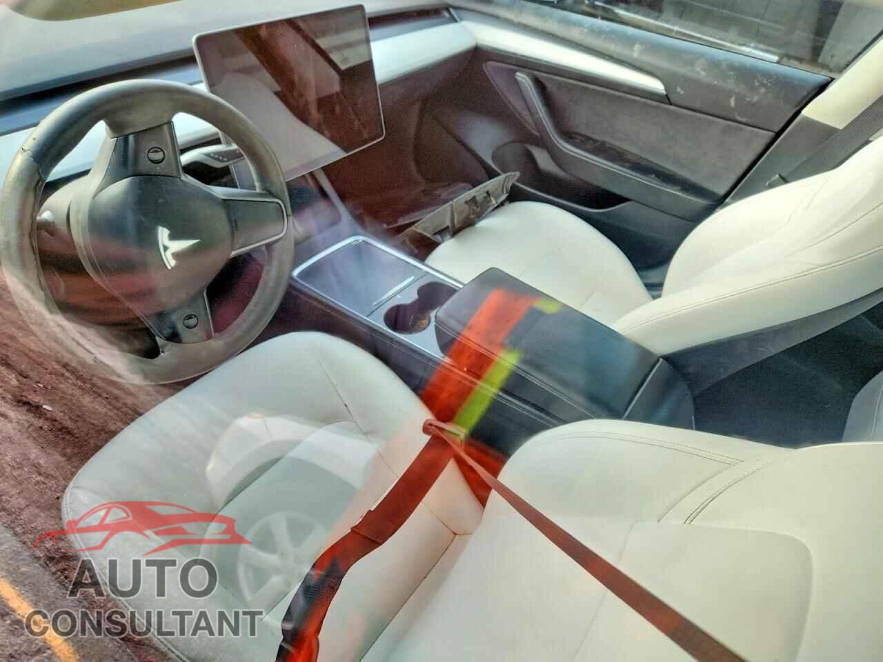 TESLA MODEL 3 2021 - 5YJ3E1EA3MF098714
