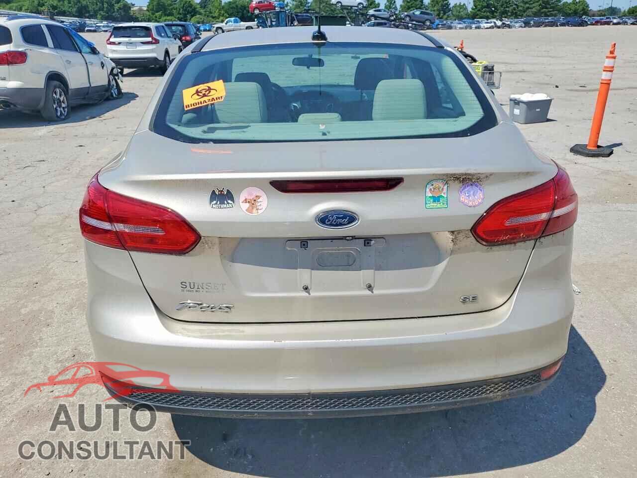 FORD FOCUS 2018 - 1FADP3F21JL211043