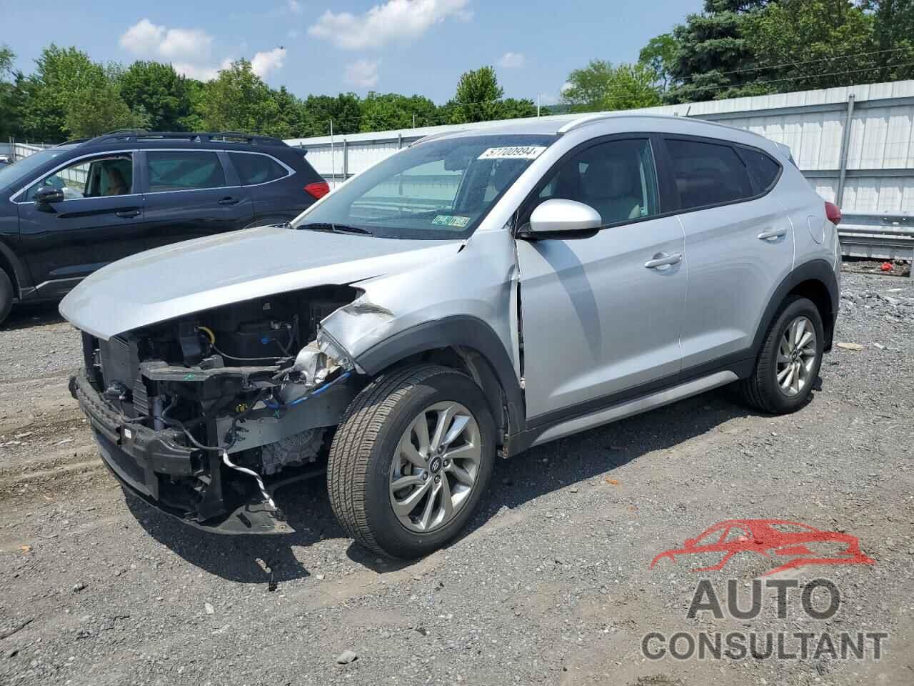 HYUNDAI TUCSON 2017 - KM8J3CA45HU520144