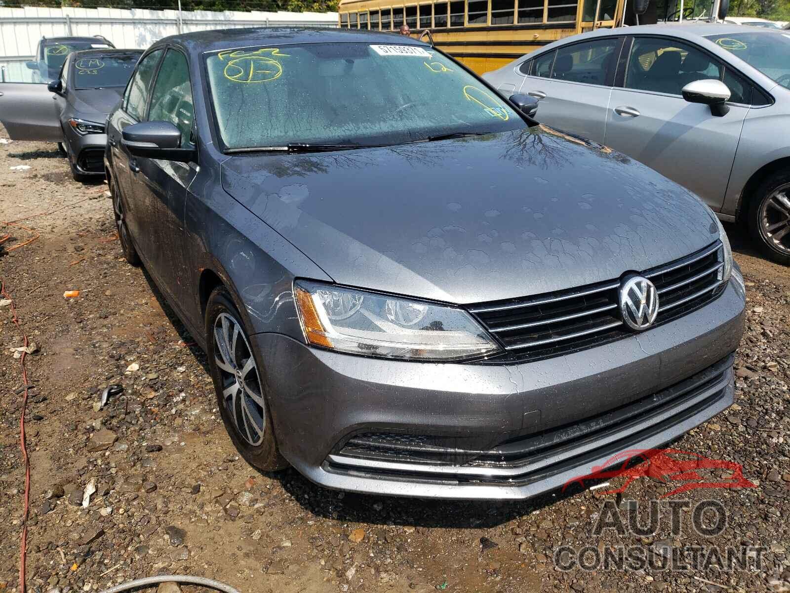 VOLKSWAGEN JETTA 2017 - 3VWB67AJ5HM201308