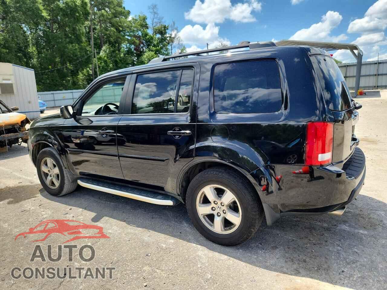 HONDA PILOT 2010 - 5FNYF3H57AB020171