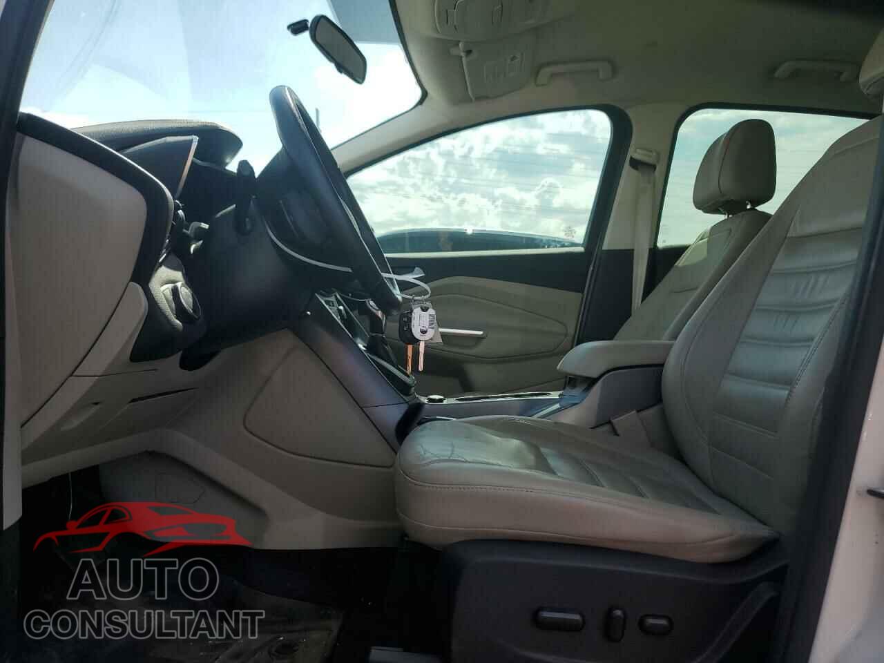 FORD CMAX 2017 - 1FADP5AU6HL112992