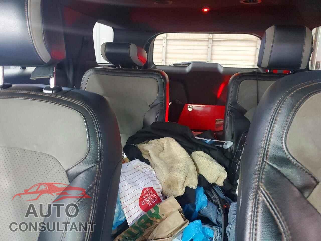 FORD EXPLORER 2017 - 1FM5K8D80HGA83247