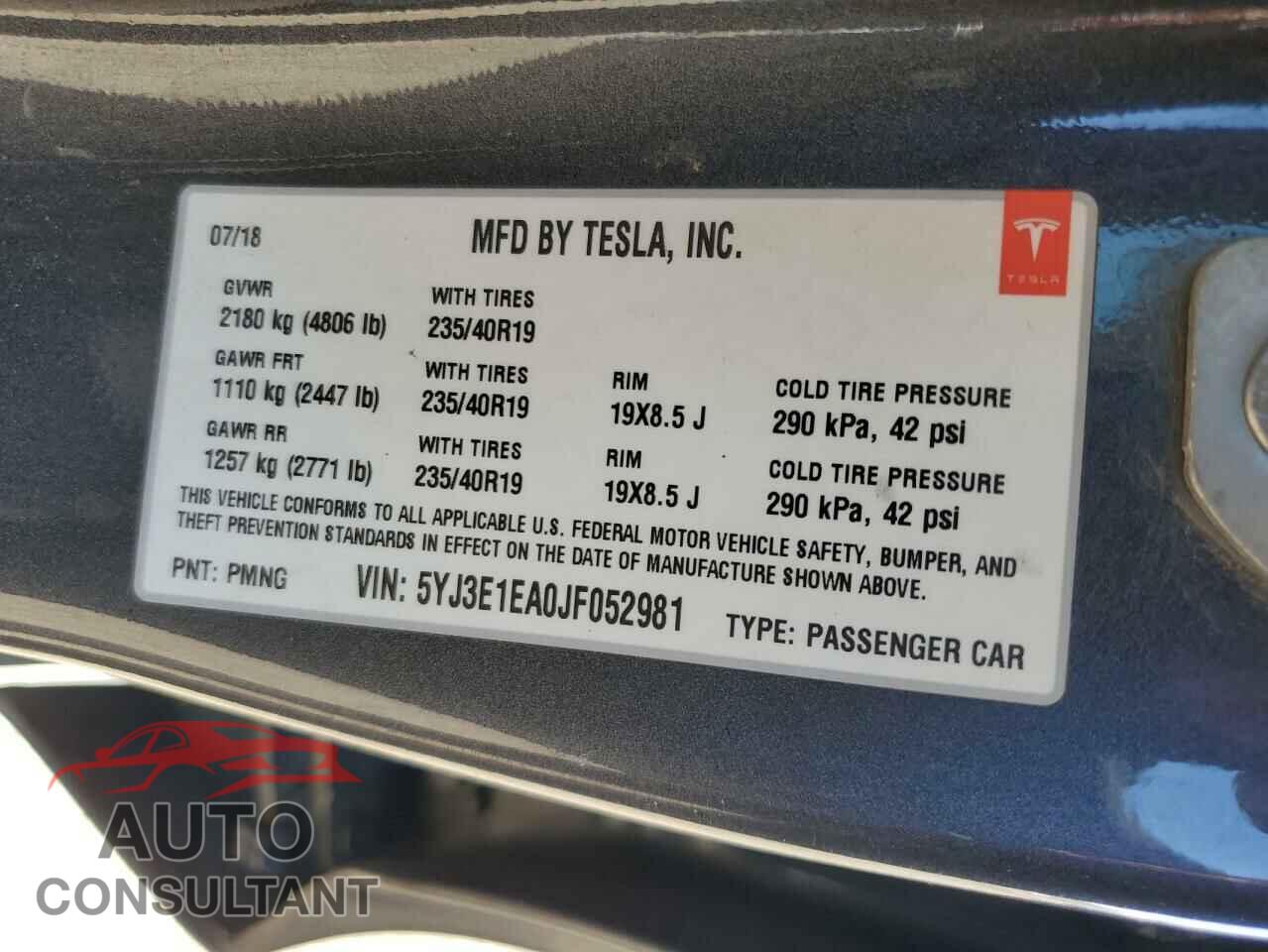 TESLA MODEL 3 2018 - 5YJ3E1EA0JF052981