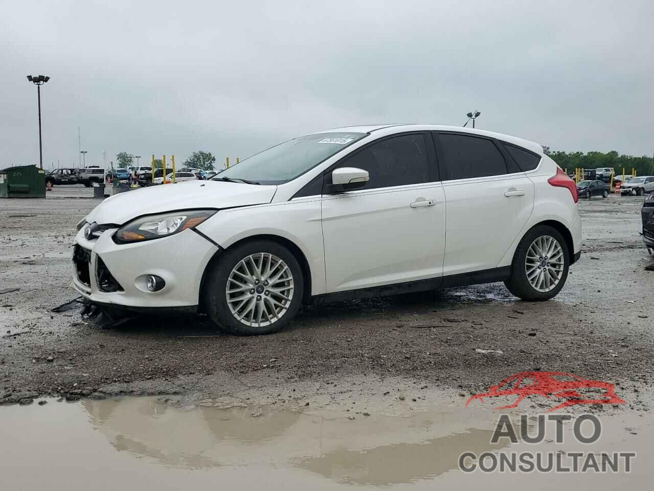 FORD FOCUS 2013 - 1FADP3N25DL106477