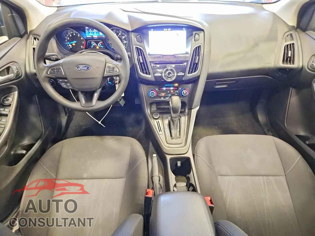 FORD FOCUS 2017 - 1FADP3H29HL221052