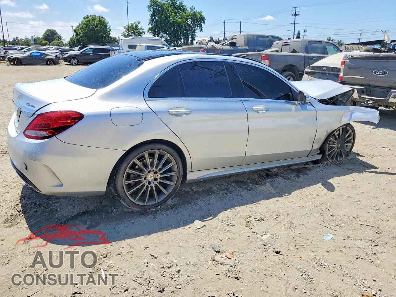MERCEDES-BENZ C-CLASS 2015 - 55SWF4KB7FU012606