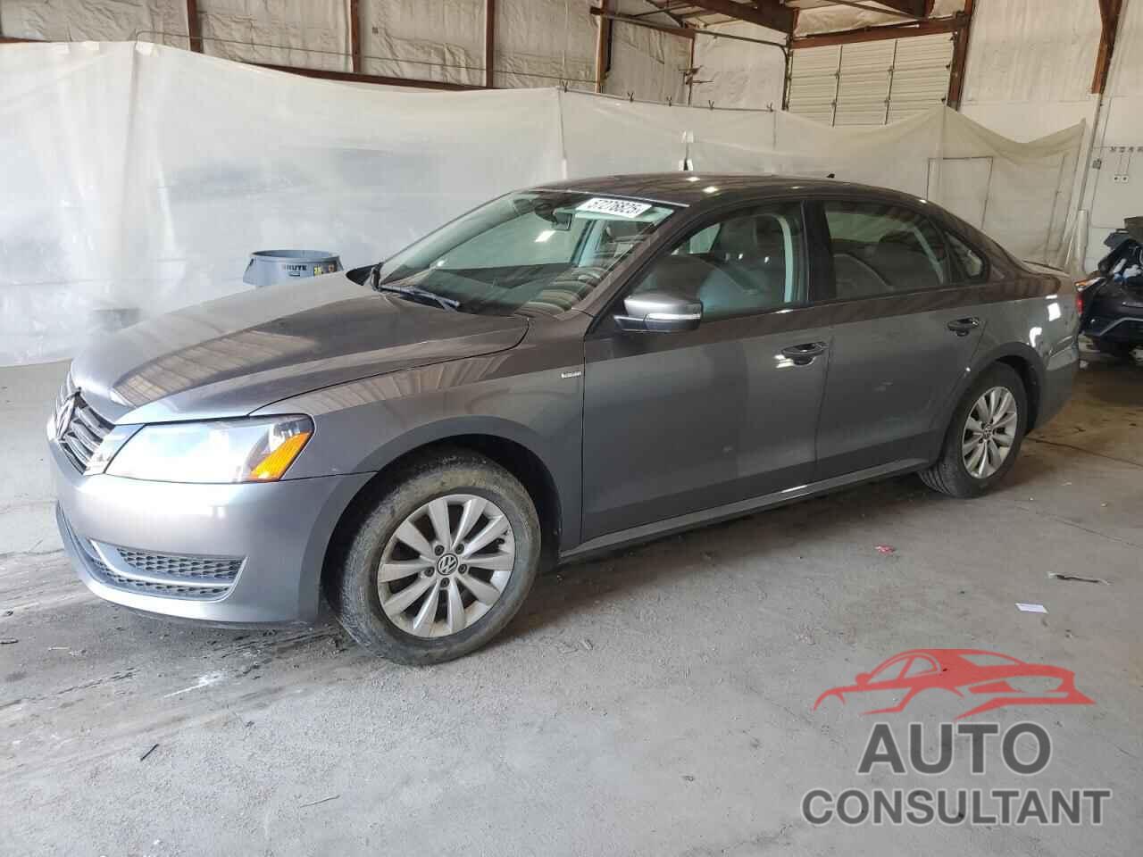 VOLKSWAGEN PASSAT 2015 - 1VWAT7A33FC004657