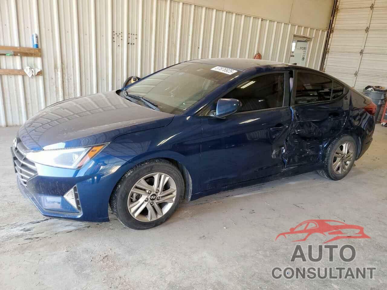 HYUNDAI ELANTRA 2019 - 5NPD84LF0KH427119