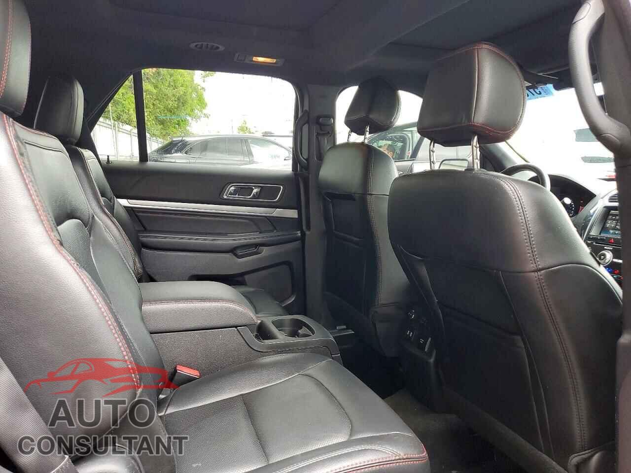 FORD EXPLORER 2016 - 1FM5K8GT3GGD07111