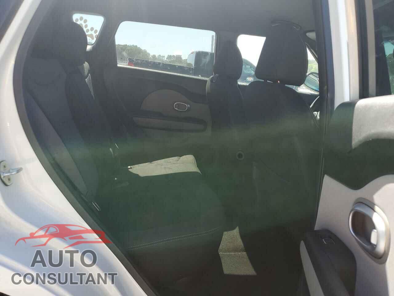 KIA SOUL 2018 - KNDJP3A56J7575868