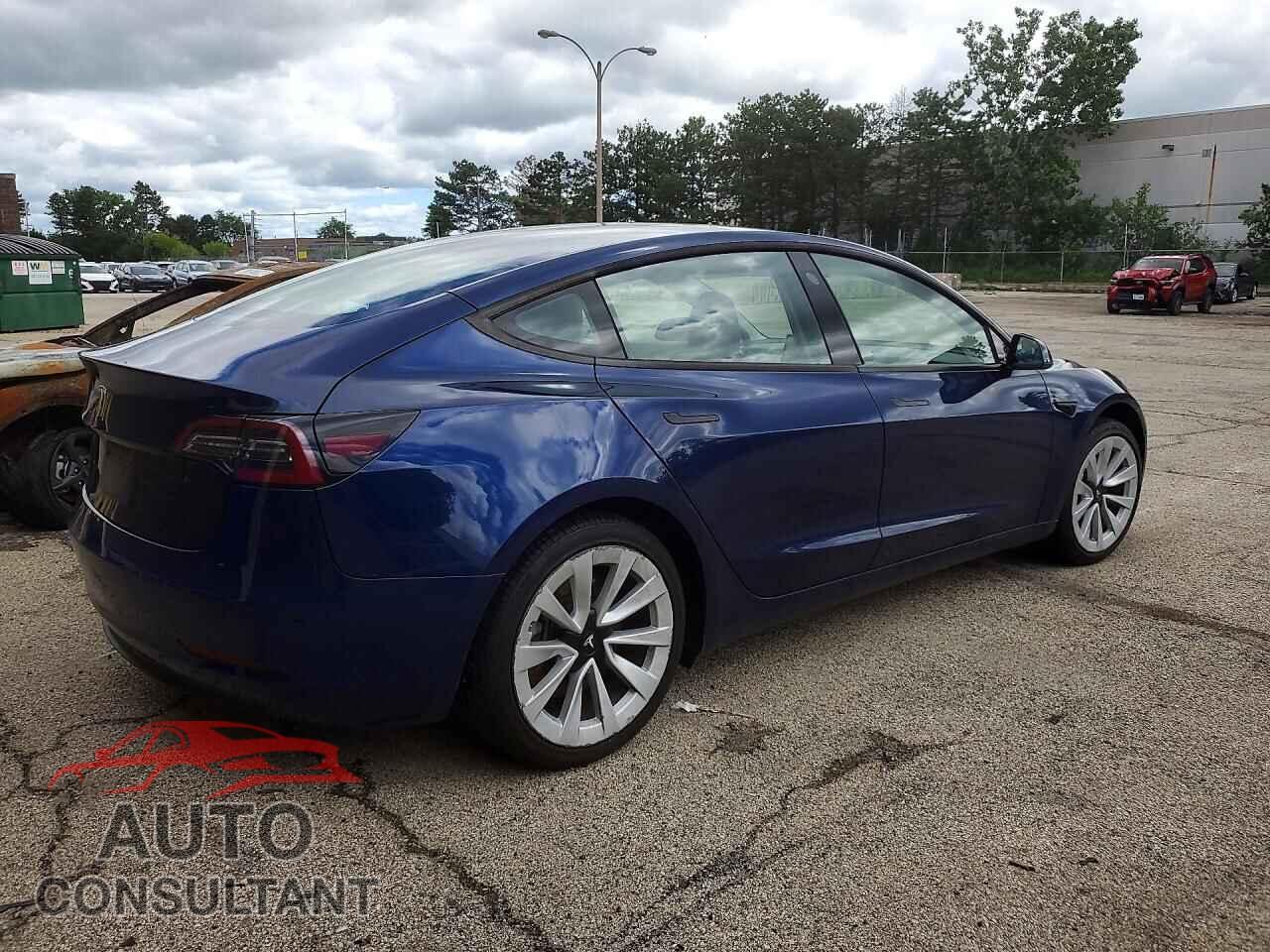 TESLA MODEL 3 2022 - 5YJ3E1EA0NF371576