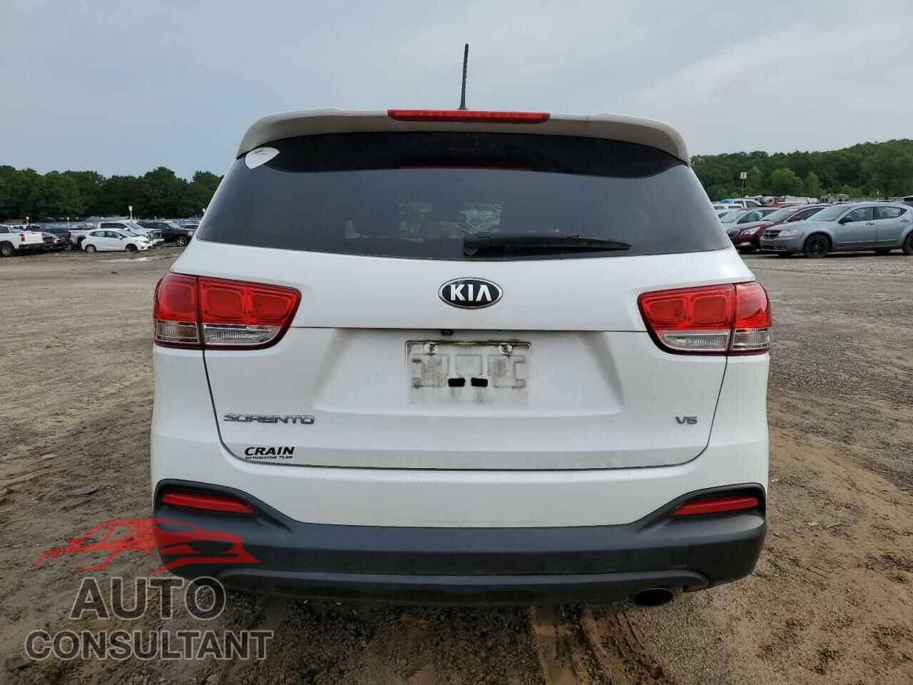 KIA SORENTO 2017 - 5XYPGDA56HG209485