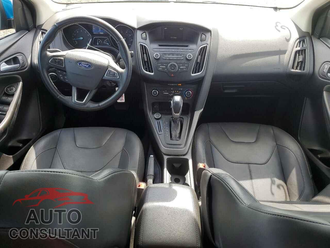 FORD FOCUS 2015 - 1FADP3F29FL229359
