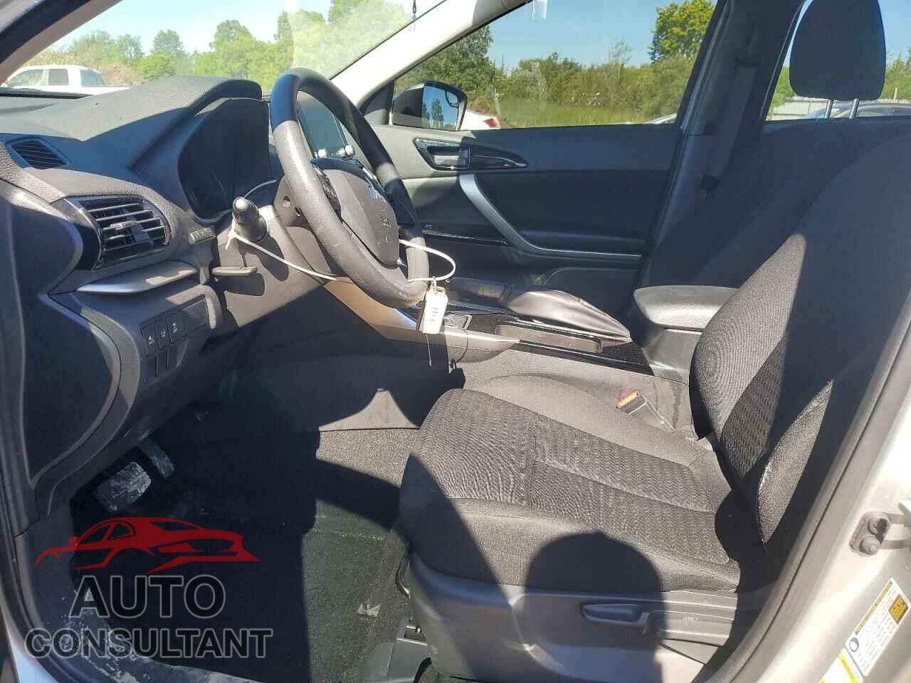 MITSUBISHI ECLIPSE 2024 - JA4ATVAA0RZ066521