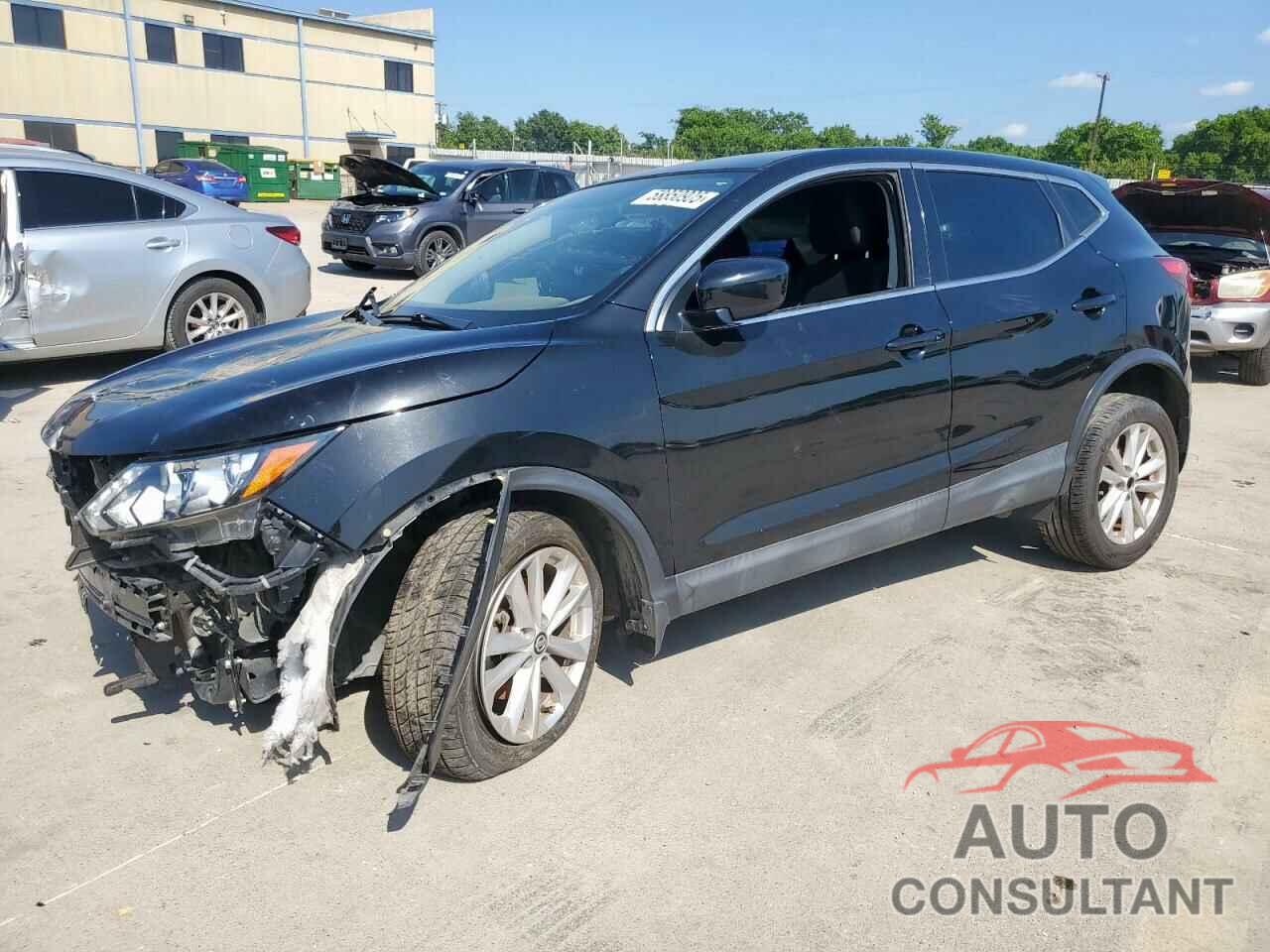 NISSAN ROGUE 2019 - JN1BJ1CP2KW231831