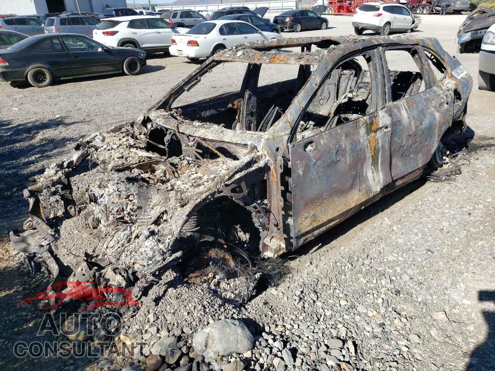PORSCHE CAYENNE 2017 - WP1AE2A21HLA68415