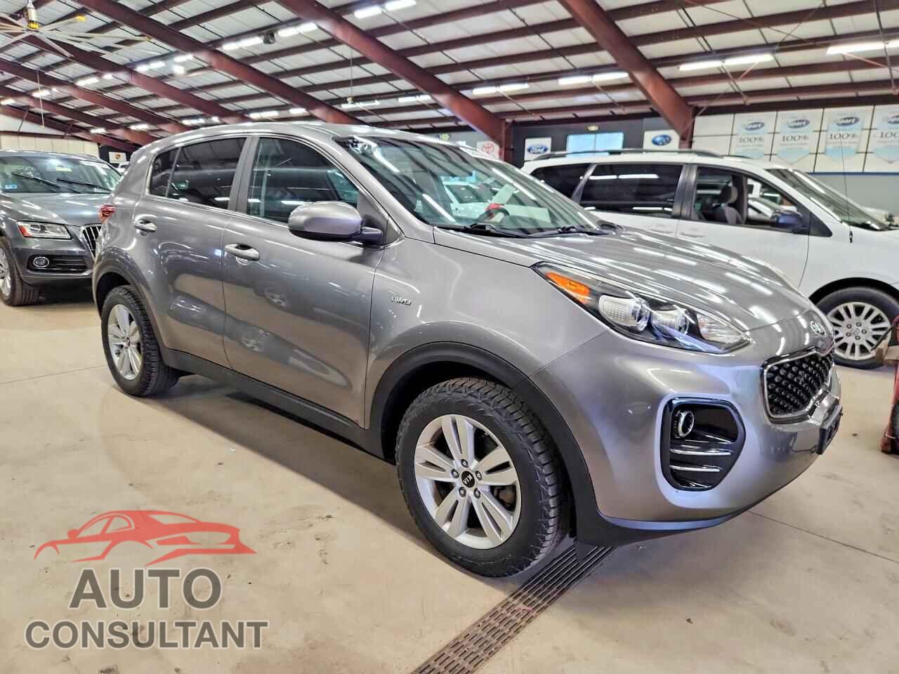 KIA SPORTAGE 2018 - KNDPMCAC1J7359511
