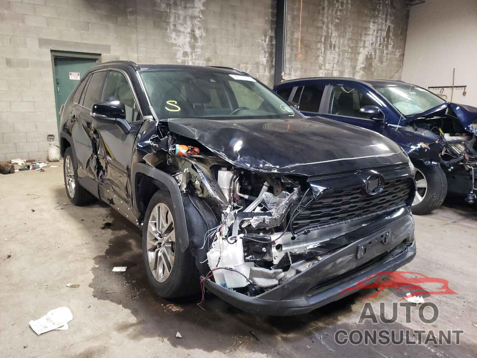 TOYOTA RAV4 2019 - 2T3A1RFV3KW065447