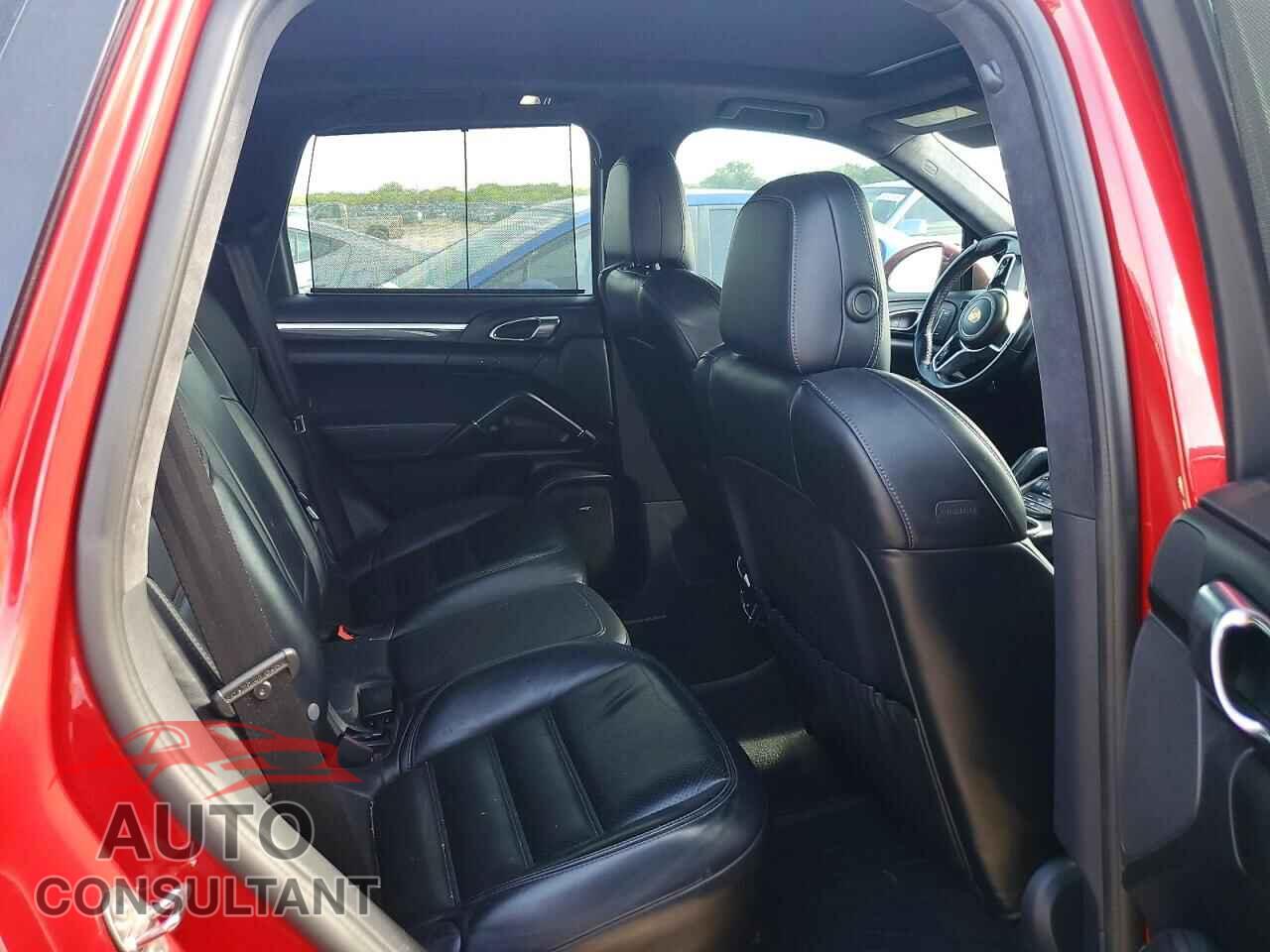 PORSCHE CAYENNE 2017 - WP1AC2A27HLA92126