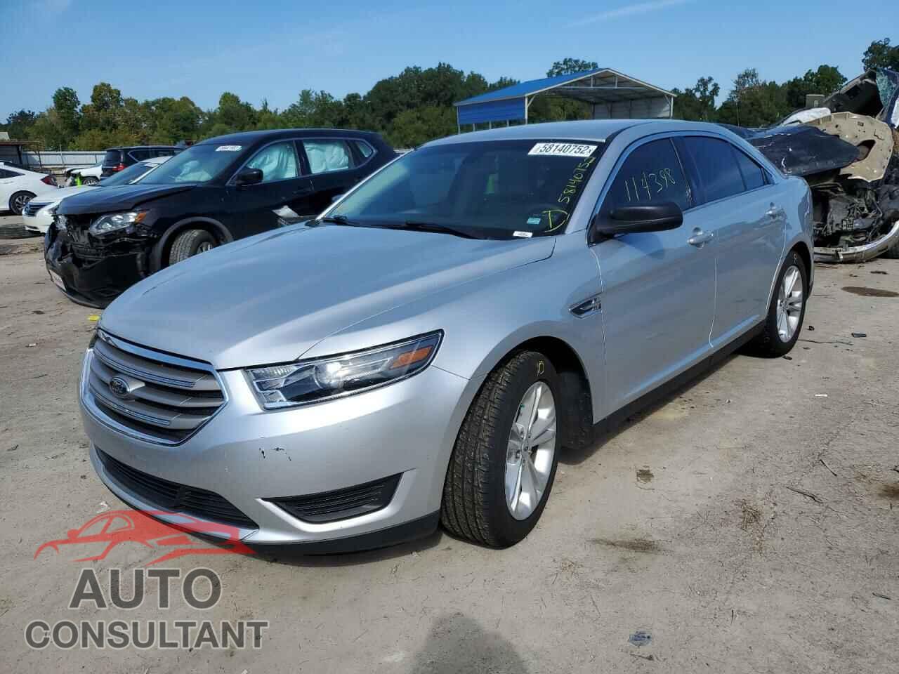 FORD TAURUS 2017 - 1FAHP2D88HG121040