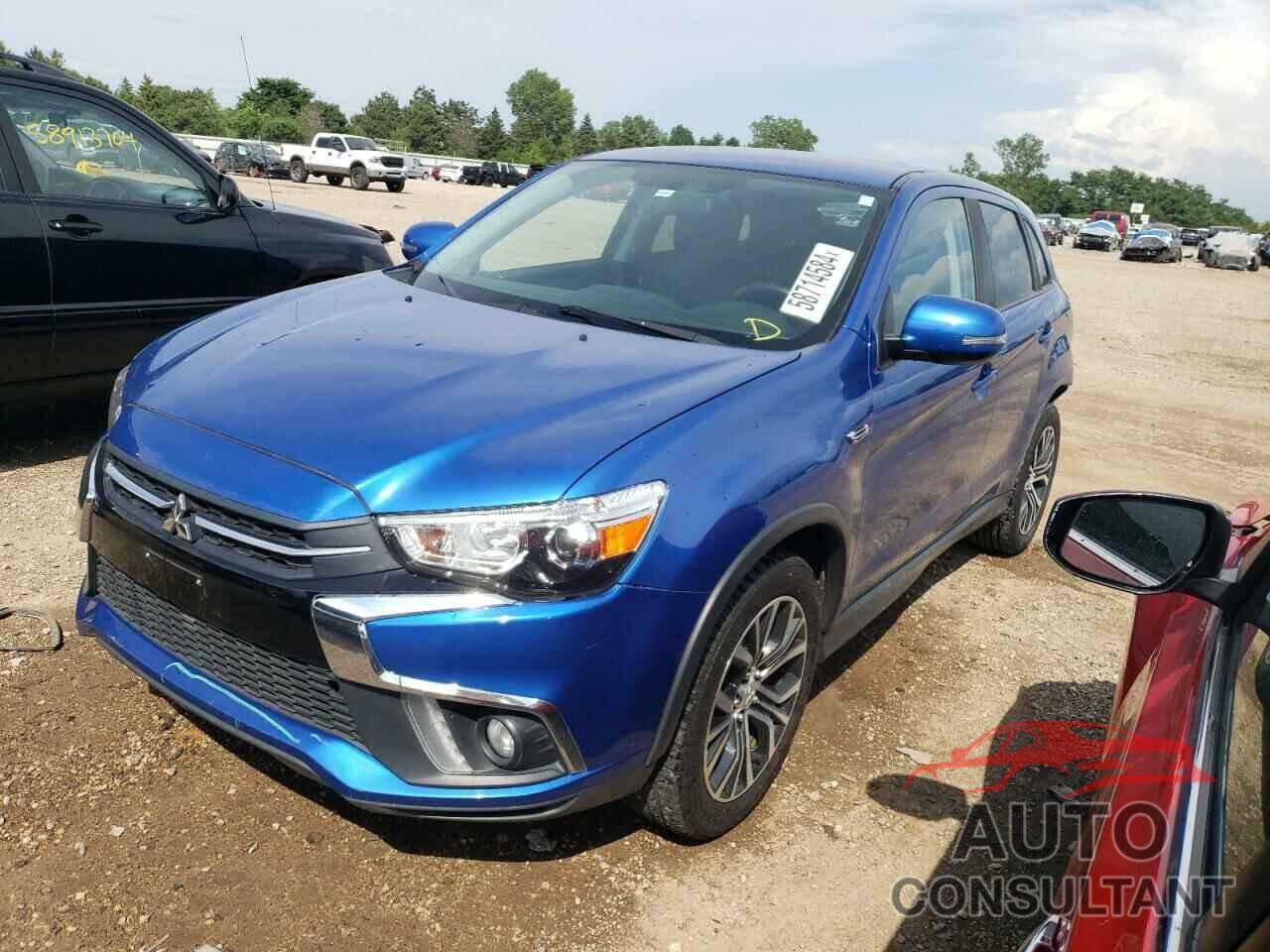 MITSUBISHI OUTLANDER 2018 - JA4AR3AW2JZ000586