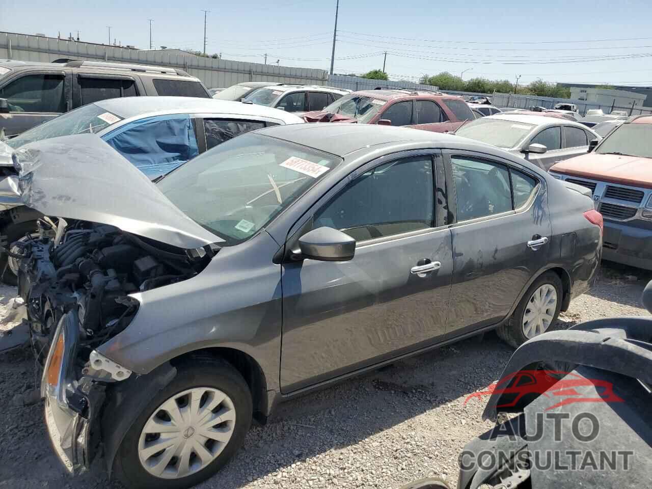 NISSAN VERSA 2017 - 3N1CN7AP8HL888923