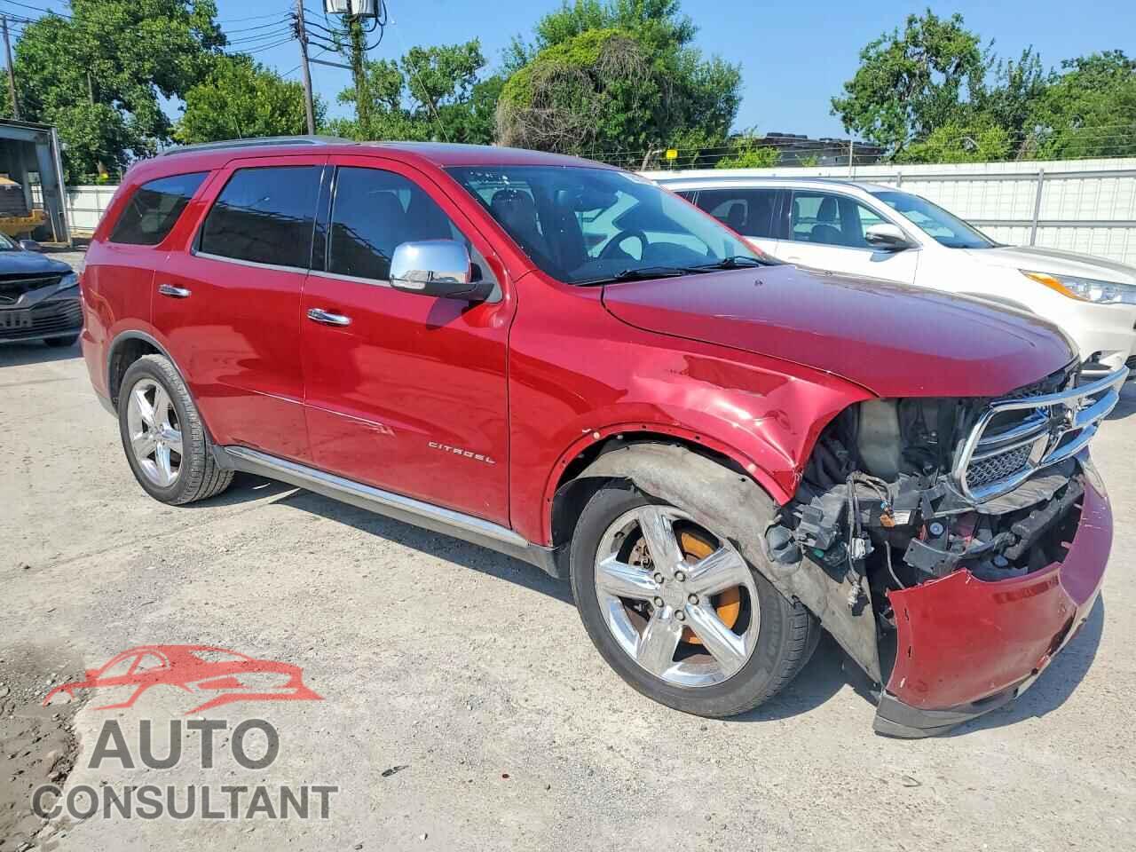 DODGE DURANGO 2013 - 1C4SDHET2DC661113