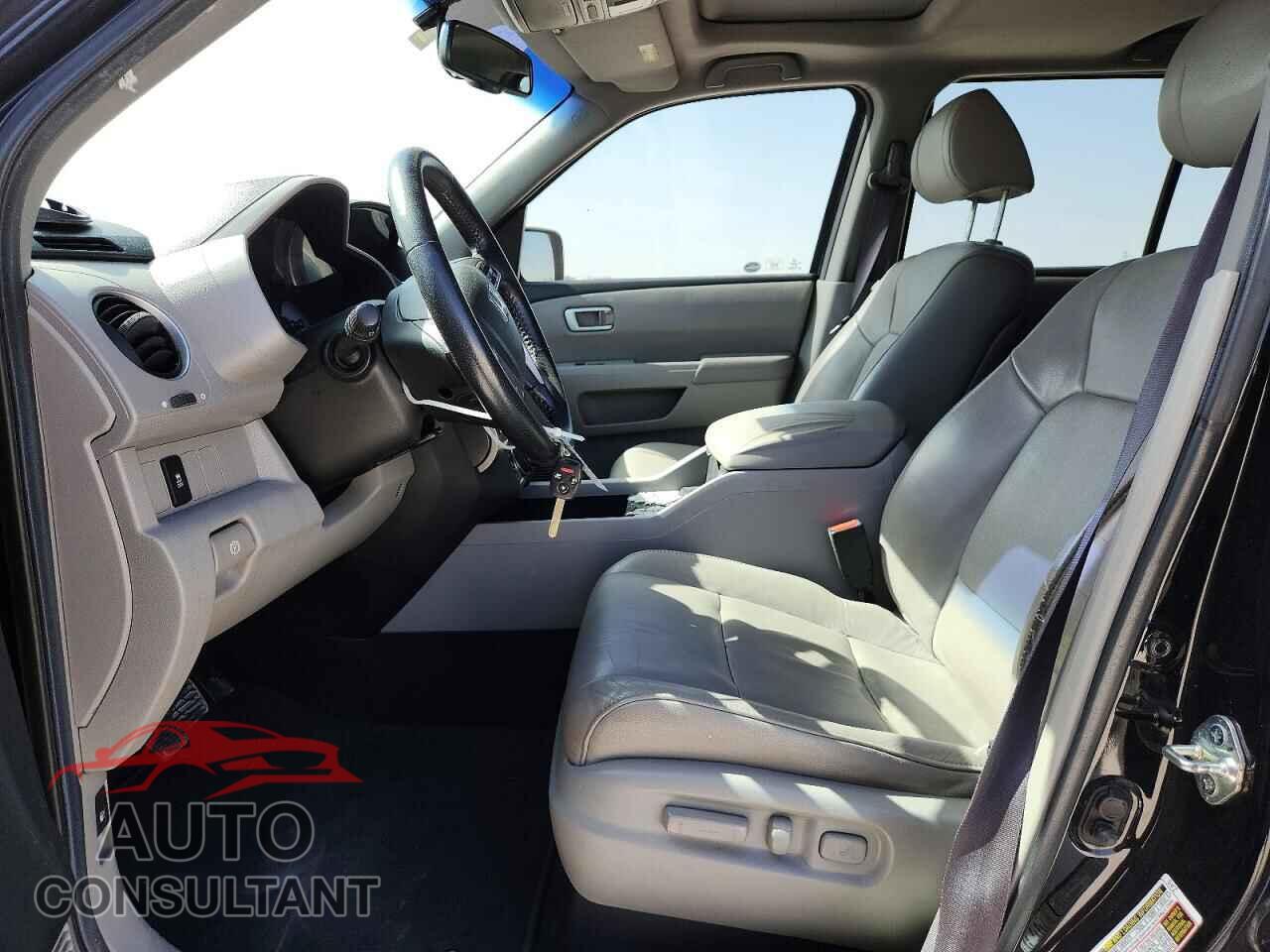 HONDA PILOT 2012 - 5FNYF3H75CB036826