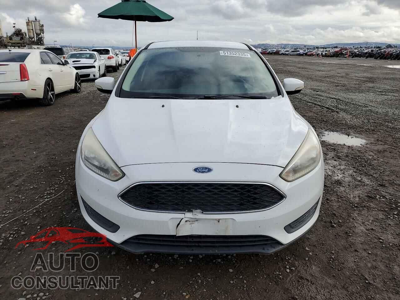 FORD FOCUS 2017 - 1FADP3K26HL233135