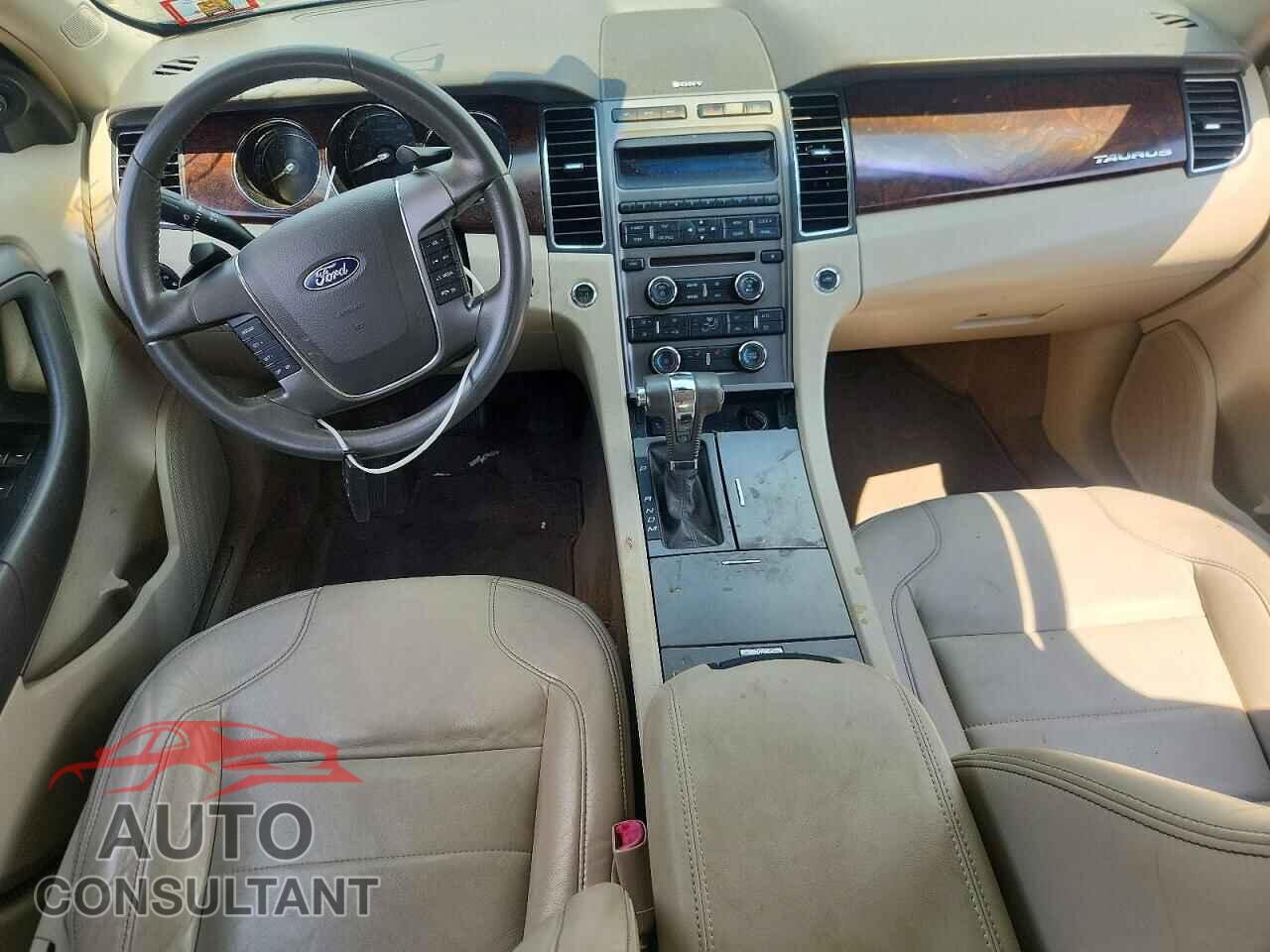 FORD TAURUS 2011 - 1FAHP2EW8BG156925