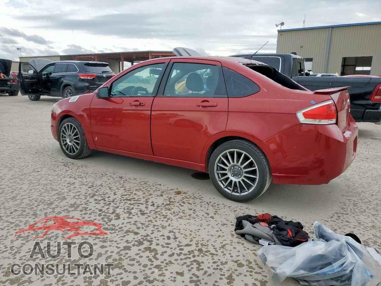 FORD FOCUS 2011 - 1FAHP3GN1BW204135