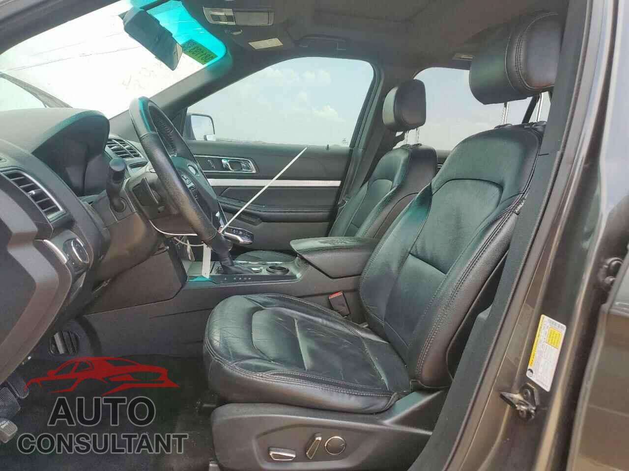 FORD EXPLORER 2017 - 1FM5K7D87HGC22106