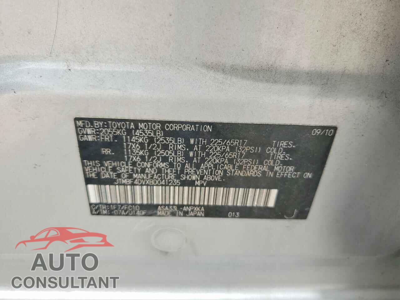 TOYOTA RAV4 2011 - JTMBF4DVXBD041235