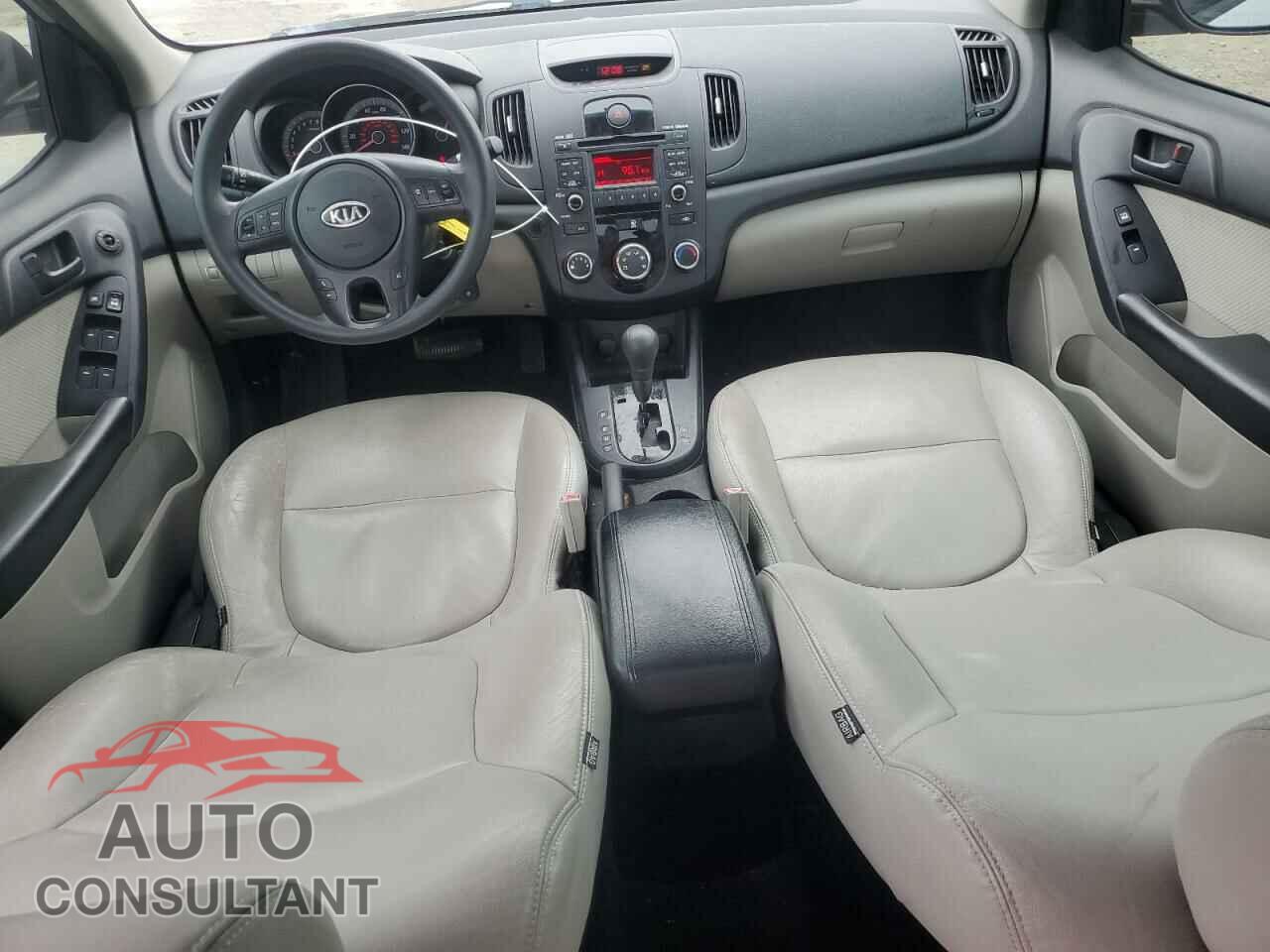 KIA FORTE 2010 - KNAFU4A22A5202006