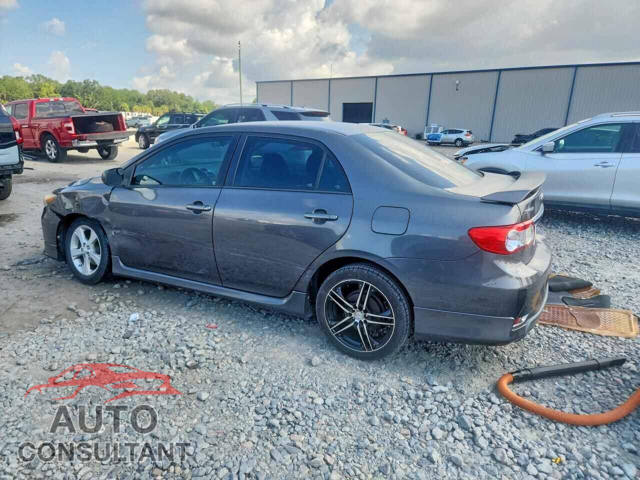 TOYOTA COROLLA 2013 - 5YFBU4EE9DP168580