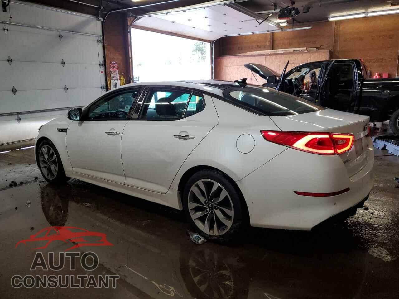 KIA OPTIMA 2014 - 5XXGR4A68EG266371